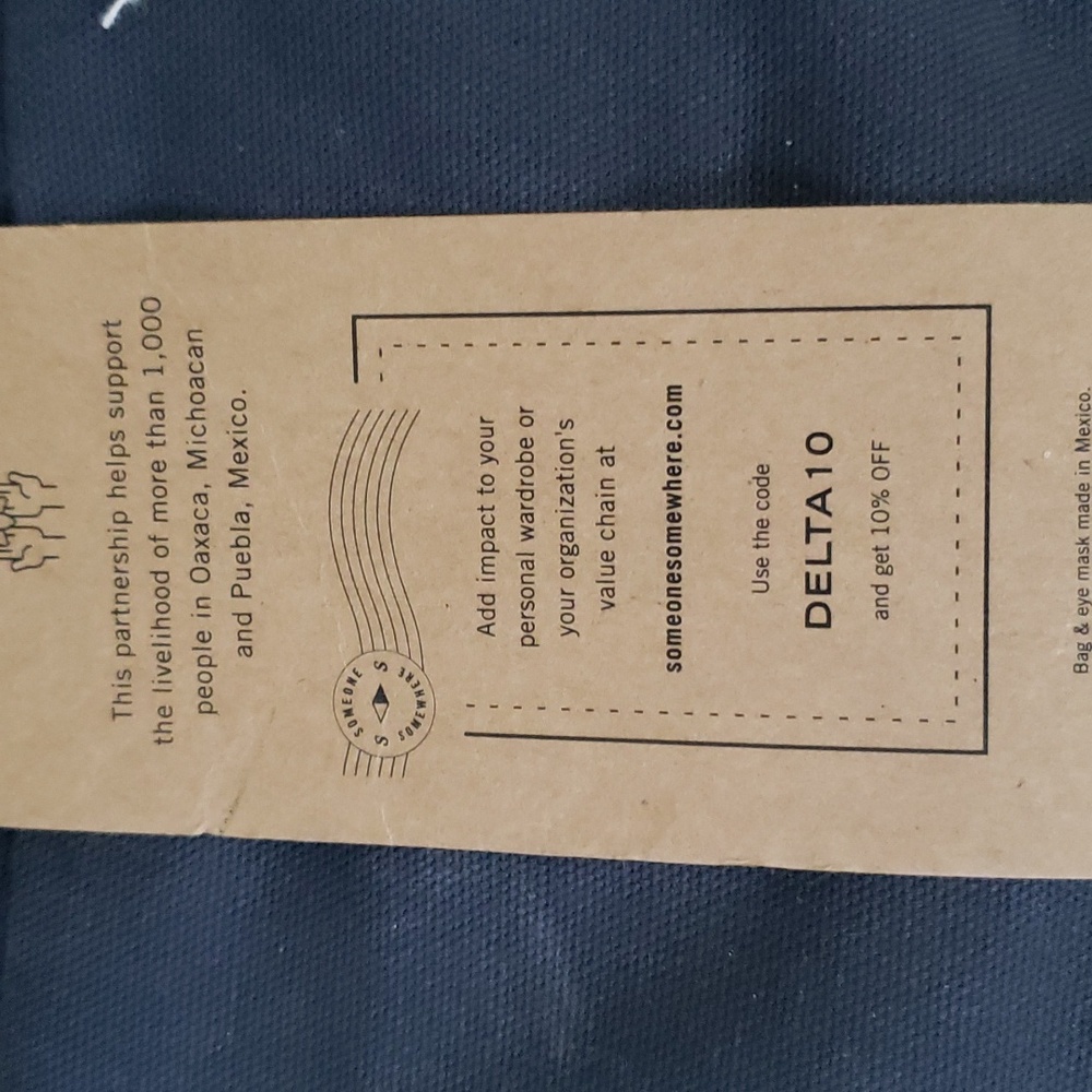 First class amenities kits never used - Picture 2 of 3